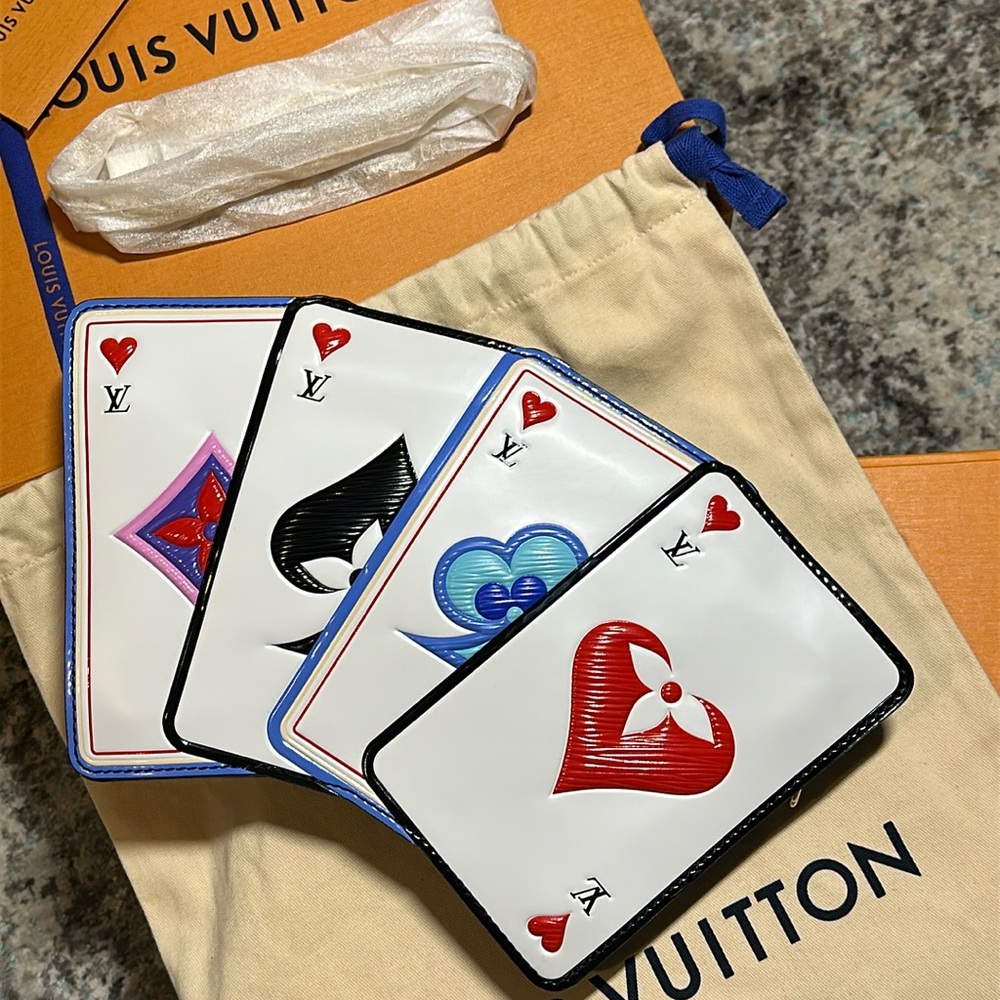 Louis Vuitton Game On Pochette Carte (2020) - Picture 3 of 17